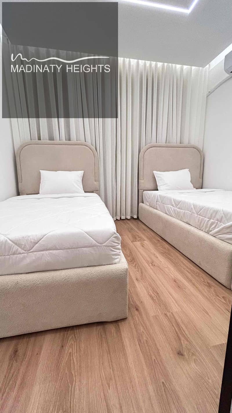 5 de008456-d1db-401a-9436-ad440617d002. jpg