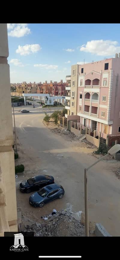 3 Bedroom Apartment for Sale in 6th of October, Giza - 5c3865d5-adc1-480e-acab-852a93730875. jpg