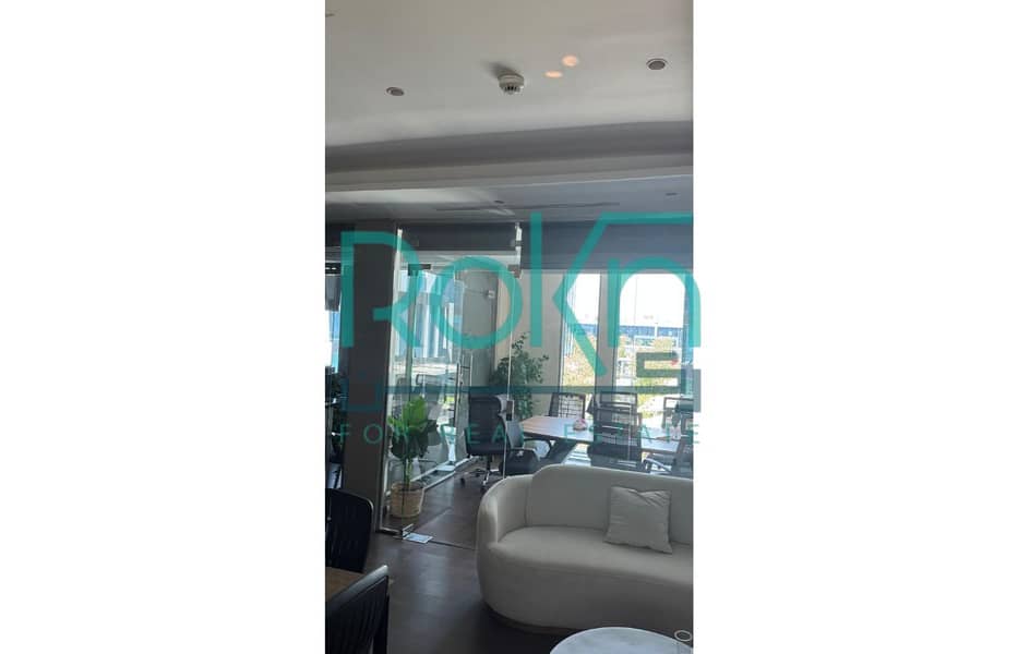 9 04f33d09-5c7b-483b-954e-b1a8997e1065. jpg