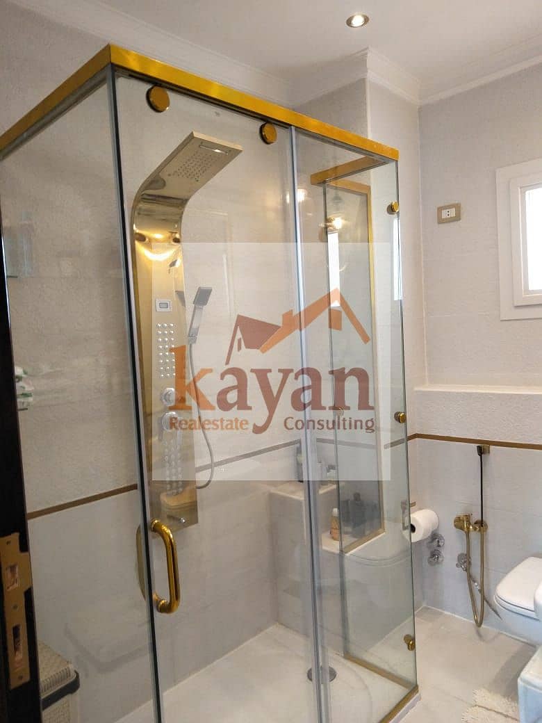 10 39981f01-b4c5-4819-a40c-7f5004461988. jpeg