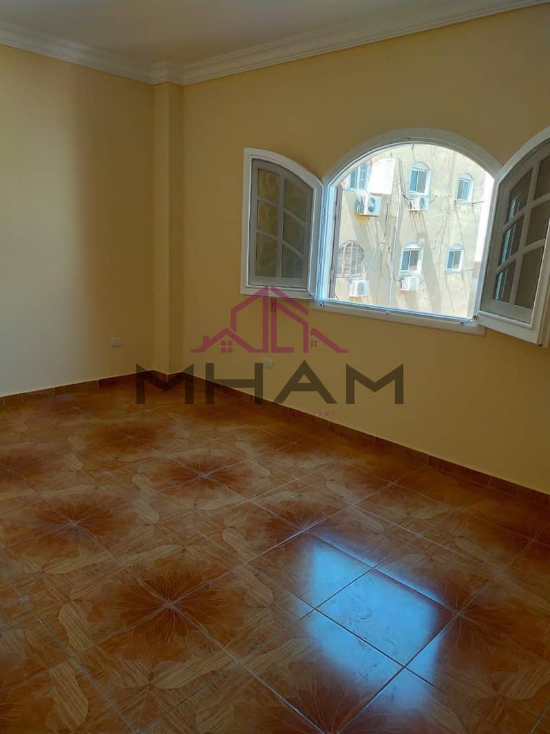 13 photo_5987595005658777654_y. jpg