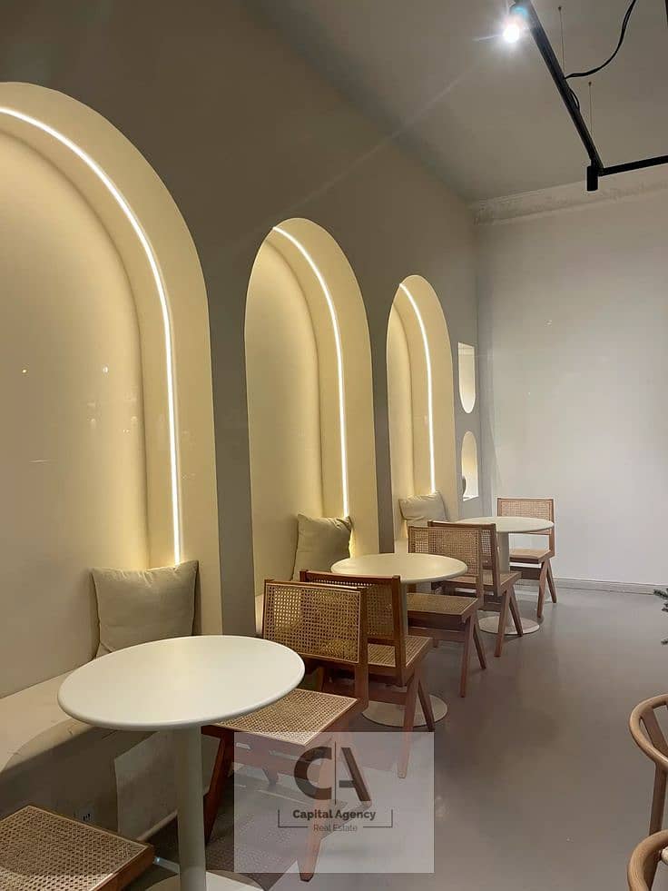 5 cb3af168768cc26db3a8905bdc0d8ff6. jpg