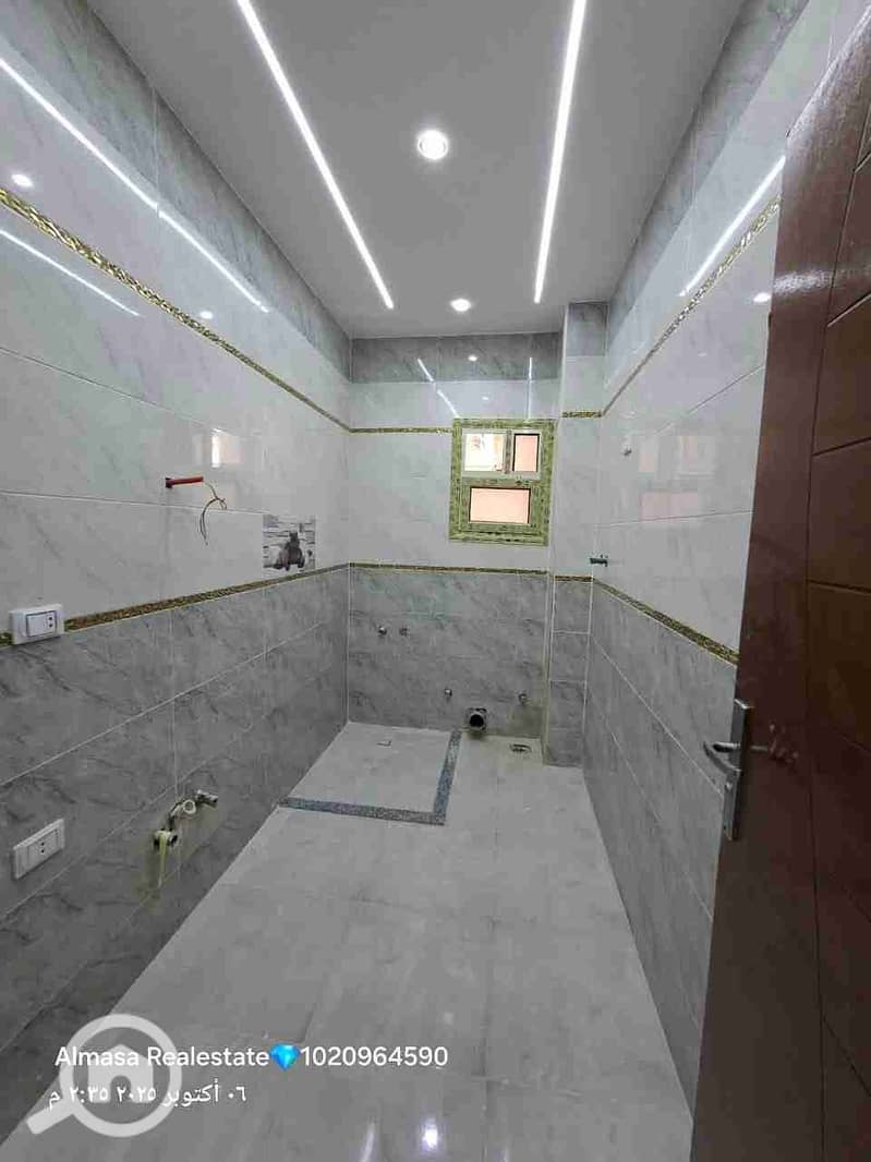 9 1000253726. jpg