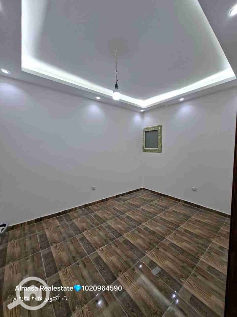 10 1000253729. jpg