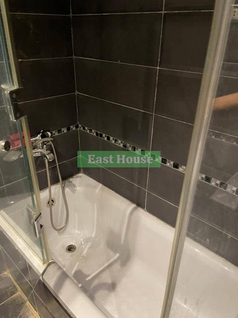 11 d119ccf4-58d7-451c-9485-ce45dc442942. jpg