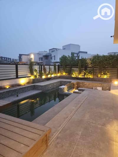 5 Bedroom Villa for Sale in New Cairo, Cairo - 361a9adf-ce76-42af-a56c-eb2b1d33a013. jpg