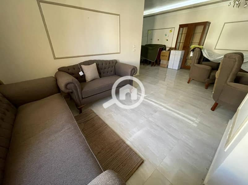 3 032893a7-c655-4446-a908-14ccb19242e3. jpg