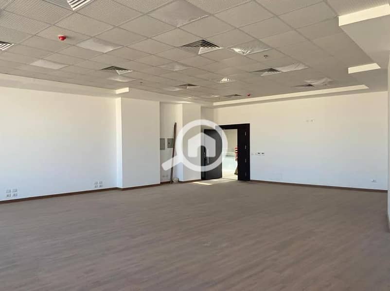 10 448286155_7628553667239876_6923006499348054175_n. jpg