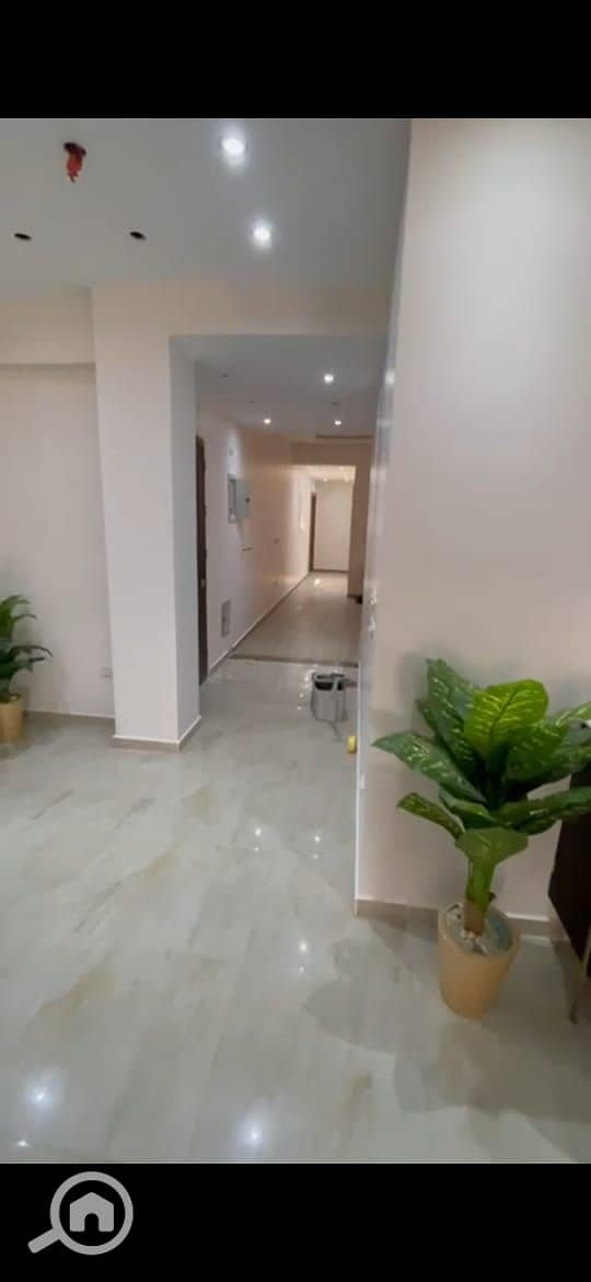 2 WhatsApp Image 2025-10-06 at 5.21. 28 PM(1). jpeg