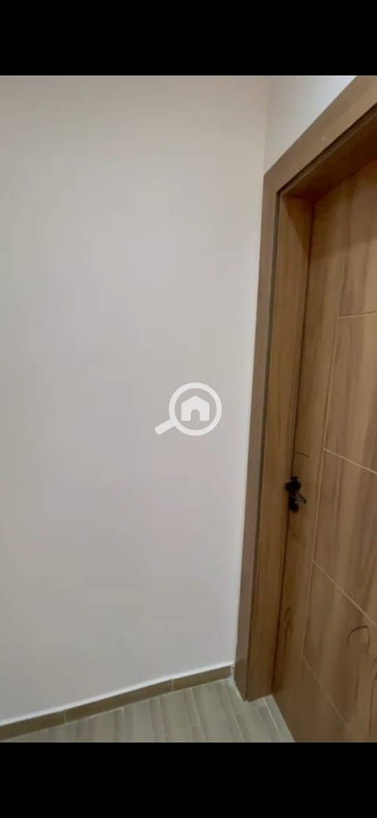 4 WhatsApp Image 2025-10-06 at 5.21. 29 PM(1). jpeg