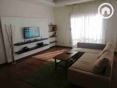 شقة 3 غرف نوم للايجار في الشيخ زايد، الجيزة - IMG-20240420-WA0009. jpg
