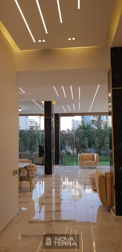 8 Bedroom Villa for Sale in Sheikh Zayed, Giza - 1744882651724-WhatsApp Image 2025-04-15 at 21.24. 41 (2). jpg