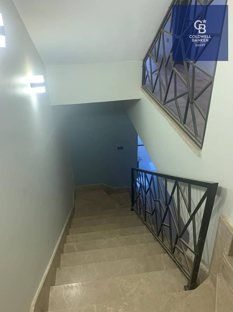 5 6975fe85-678e-42bd-9434-7b0d7cedcb3a. jpeg