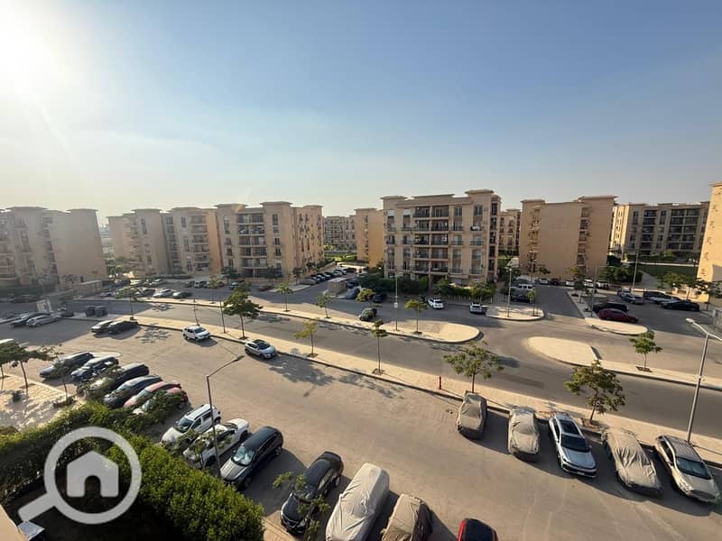 2 WhatsApp Image 2025-10-06 at 7.45. 42 PM. jpeg