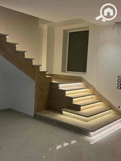 4 Bedroom Villa for Sale in 6th of October, Giza - IMG_0761. jpg