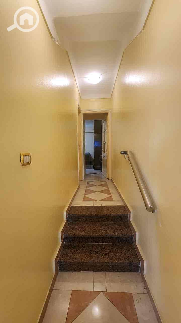 13 e44db24d-53cd-47ad-a4cd-d87df385e356. jpg