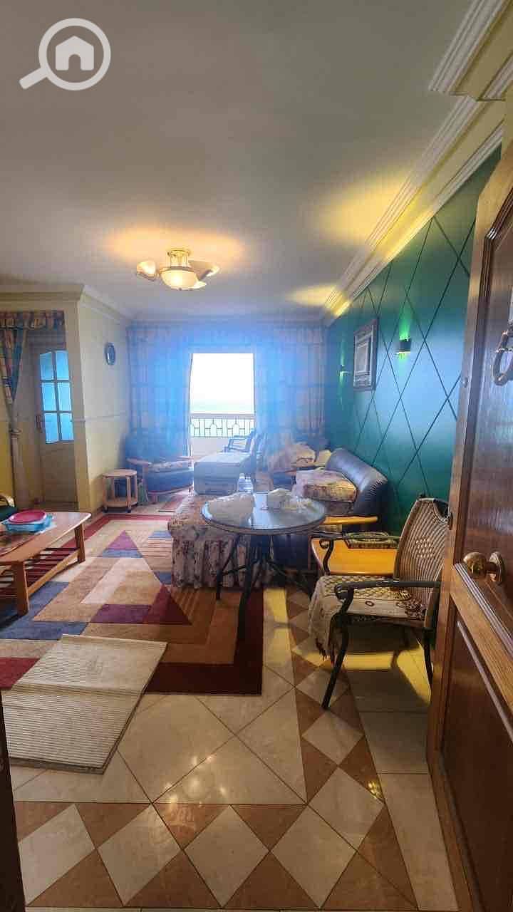 18 c33be0c2-2238-460d-acac-b2e32c5763d7. jpg