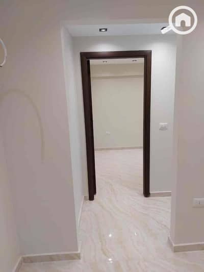 مکتب  للايجار في لوران، الإسكندرية - 7902c3fc-095b-48c0-8eec-a95e2767af3b. jpg