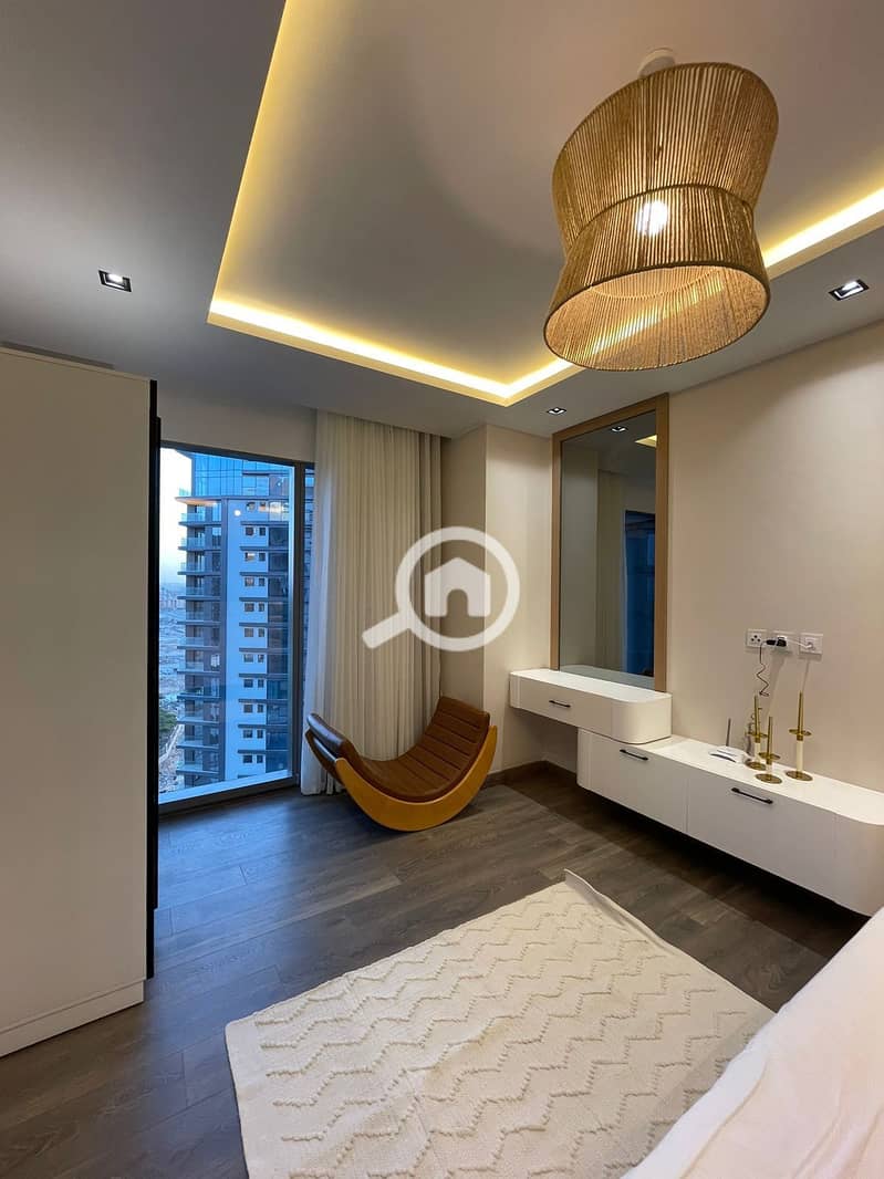 4 WhatsApp Image 2025-10-07 at 01.14. 34 (1). jpeg