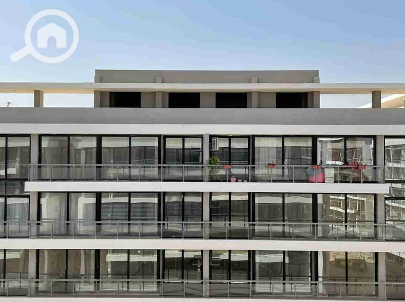 1000711720. jpg 1000711720. jpg