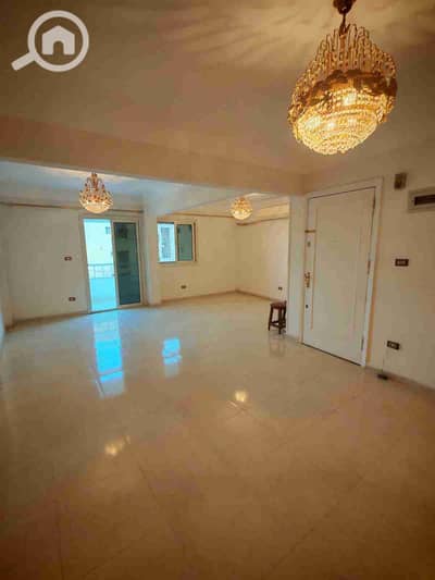 شقة 3 غرف نوم للايجار في سموحة، الإسكندرية - 1000007003. jpg