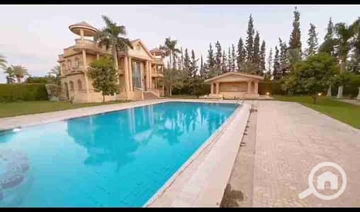 فیلا 11 غرف نوم للبيع في العبور، القاهرة - Screenshot_٢٠٢٥١٠٠٧-٠٢٤٦٣٣~2. jpg