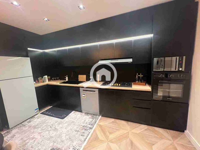 1000986522. jpg 1000986522. jpg