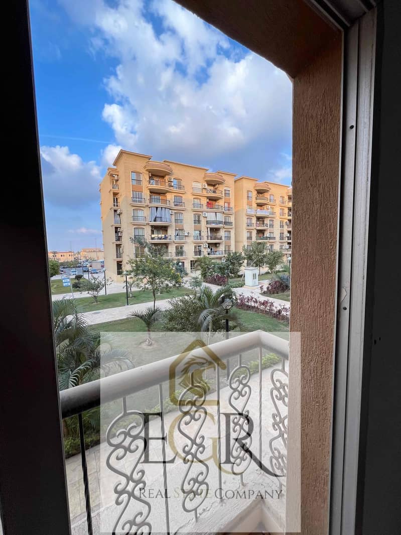 11 81826def-7e2d-4631-b2f7-59512129b3c5. jpg