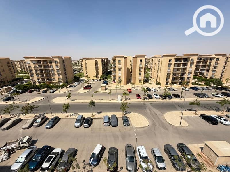 2 416c1a24-2f4e-4ee9-9c40-26b93fc59b78. jpeg