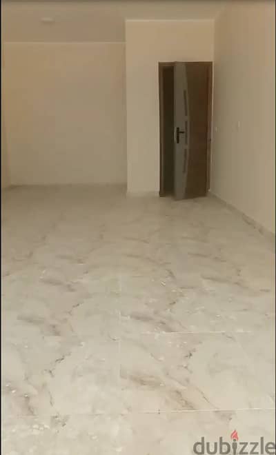 Retail for Rent in Nasr City, Cairo - محل للايجار بالواحه علي الشارع الرئيسي