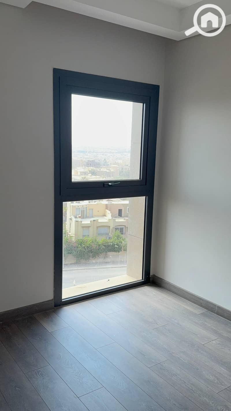 8 west 1. jpg