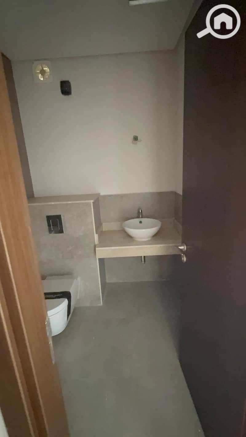 9 west 4. jpg