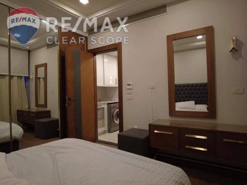 6 7fc5dc4c-f930-4432-9332-dc2ef2a7da38. jpg