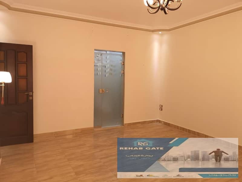 12 06757358-dba3-4b11-bc7a-6621e472ccd9. jpg