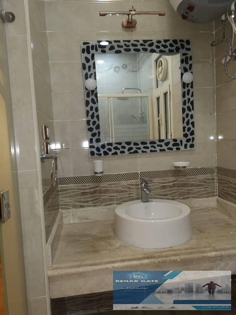 19 d66ddd7b-0ed9-4c9c-8ff0-f627ad76c1ce. jpg