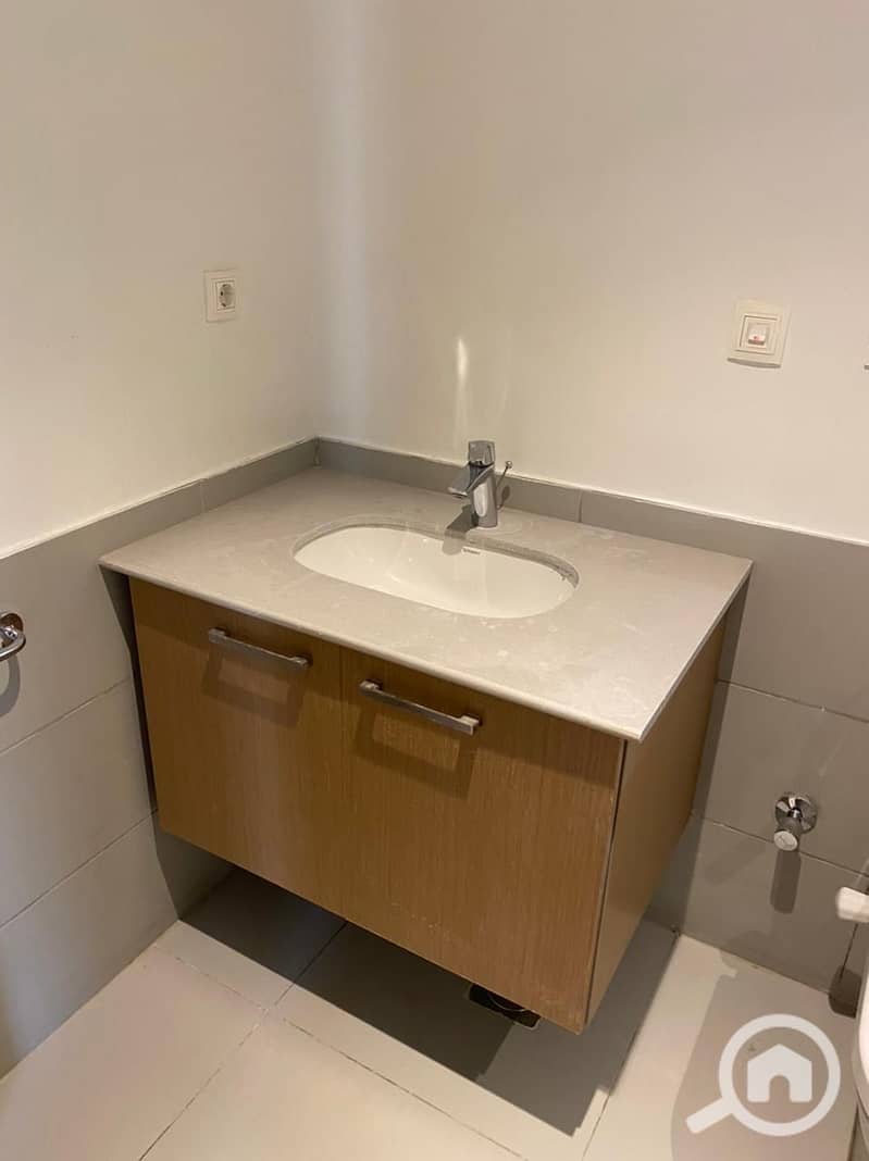 8 WhatsApp Image 2025-09-28 at 2.30. 12 PM. jpeg