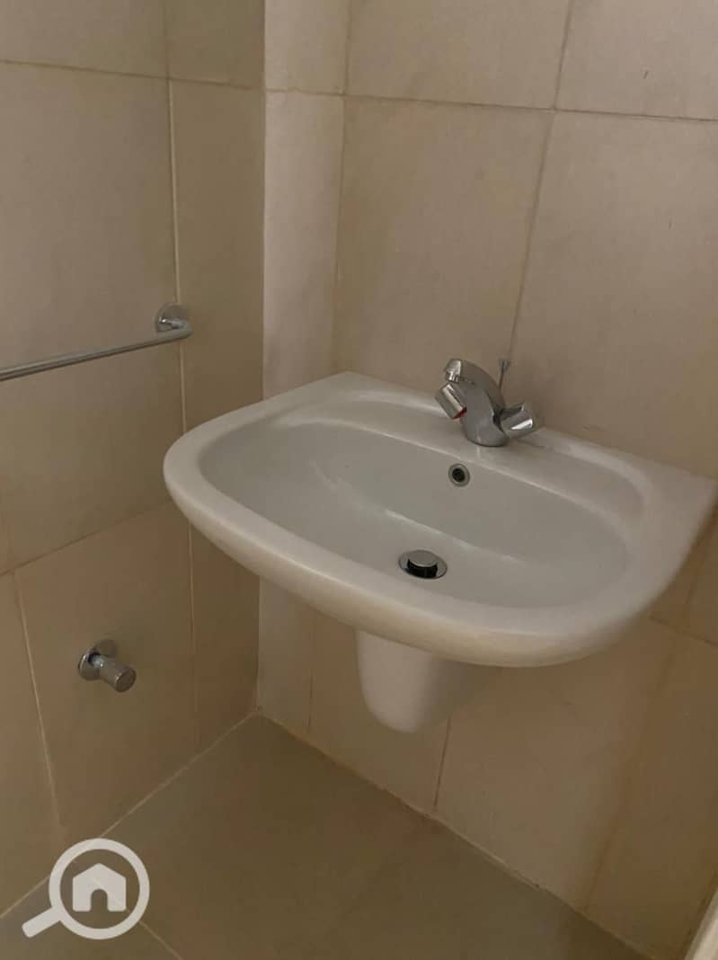 10 WhatsApp Image 2025-09-28 at 2.30. 09 PM (1). jpeg