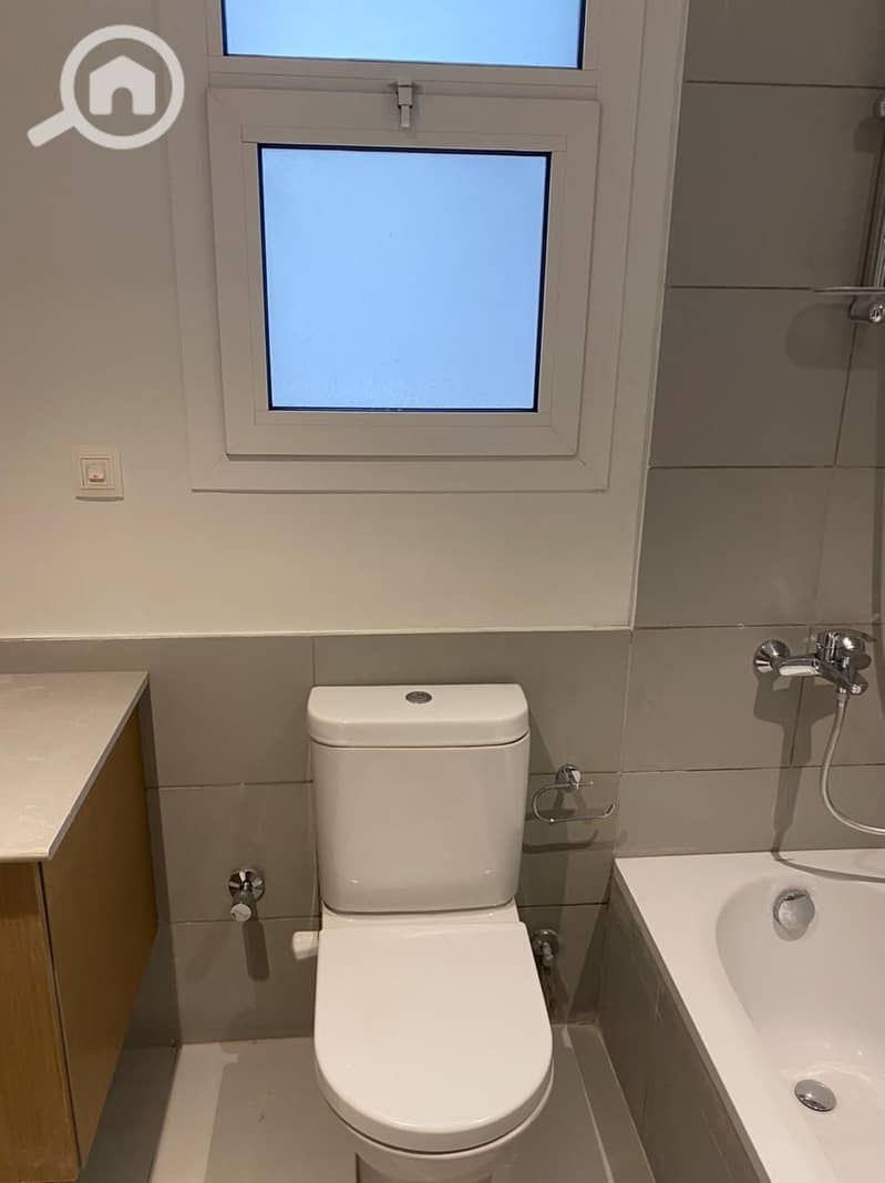 12 WhatsApp Image 2025-09-28 at 2.30. 11 PM (4). jpeg