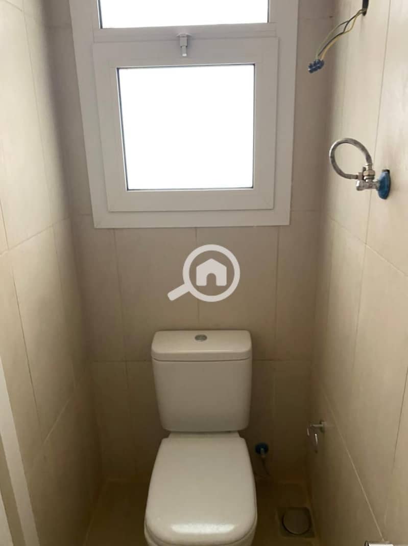 18 WhatsApp Image 2025-09-28 at 2.30. 09 PM (2). jpeg