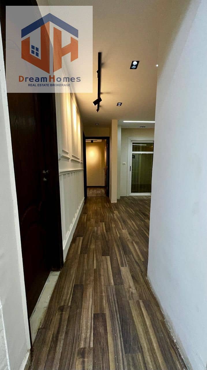 3 1c180fdd-612d-47b2-8ba9-7965c9514ebc. jpg