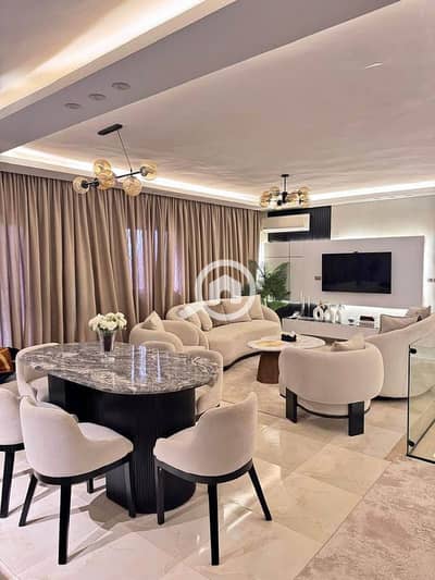 3 Bedroom Flat for Sale in New Cairo, Cairo - 540495960_792381933228404_7853204194200644653_n. jpg