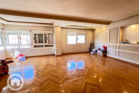 4 Bedroom Flat for Sale in Laurent, Alexandria - 1. jpg