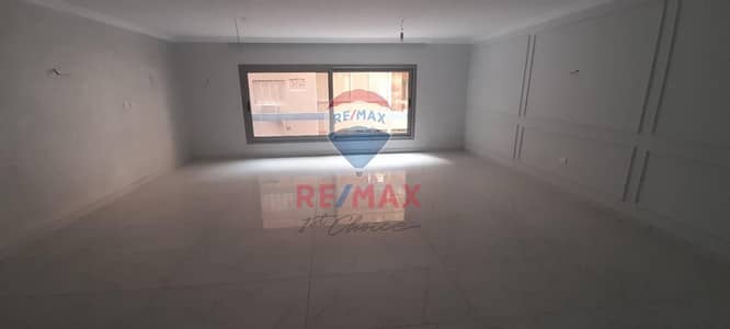 شقة 3 غرف نوم للبيع في الدقى، الجيزة - f7916243-1c6c-4568-94ca-5d6eb35a2a68. jpg