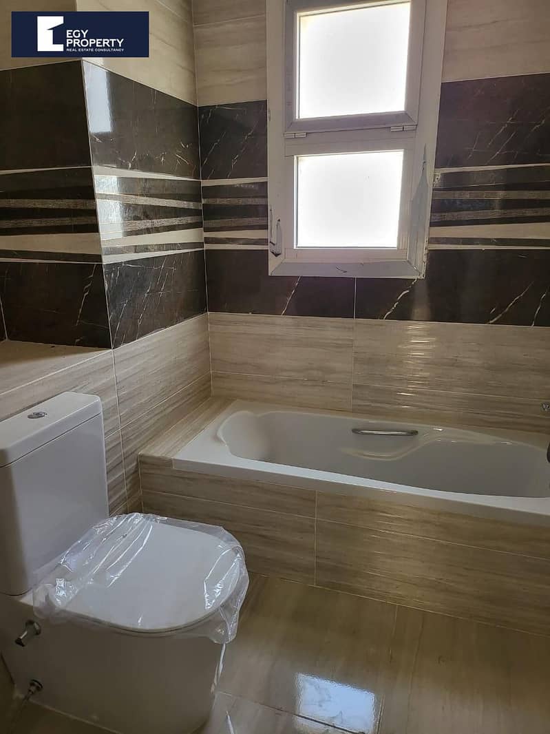 4 _files_f0048785-7ebf-44f7-95a9-d7cf7f88a17e. jpeg