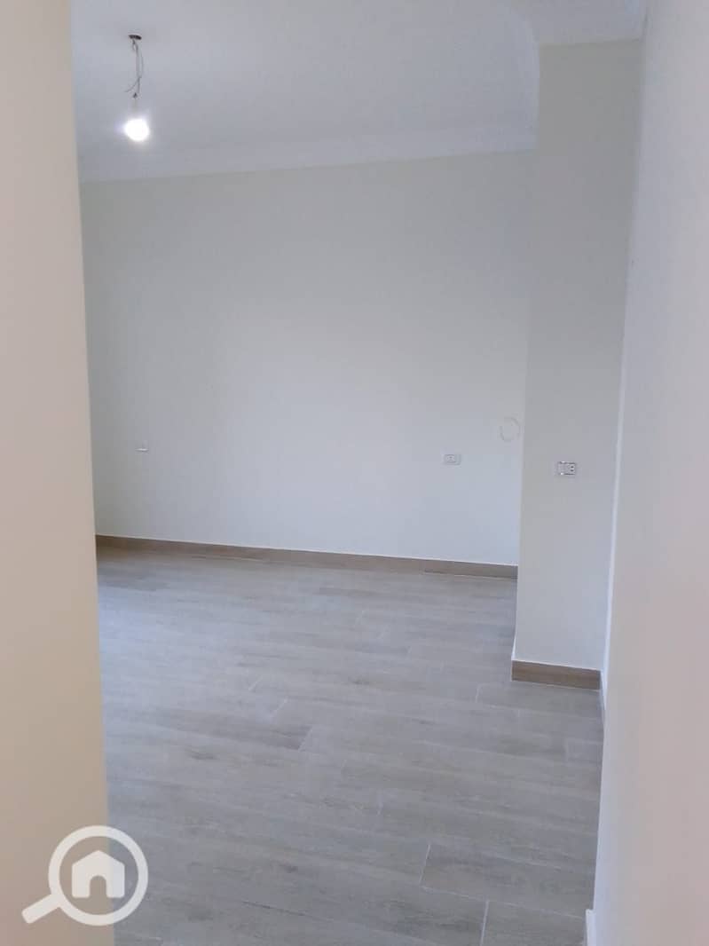 16 WhatsApp Image 2025-10-07 at 10.49. 54. jpeg