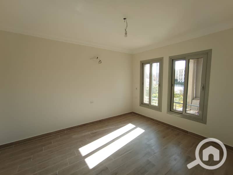 17 WhatsApp Image 2025-10-07 at 10.49. 55 (1). jpeg