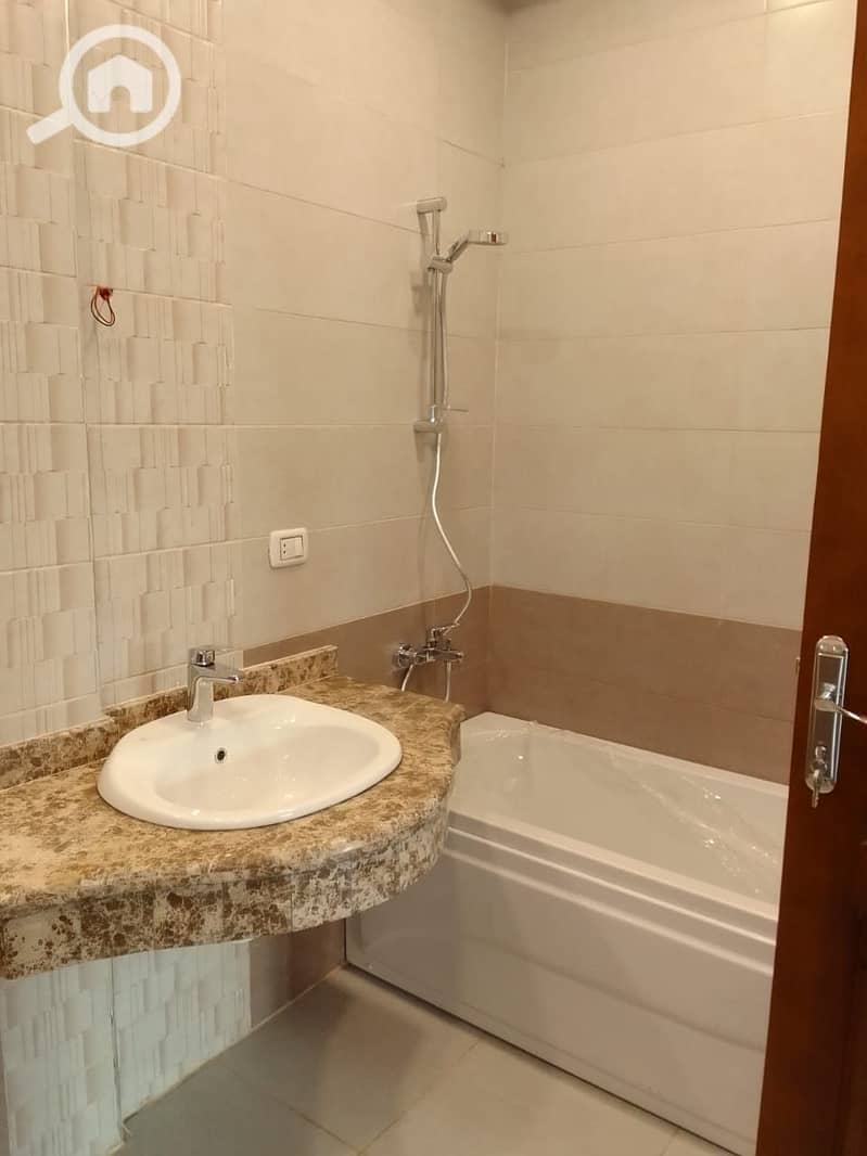 20 WhatsApp Image 2025-10-07 at 10.49. 55. jpeg