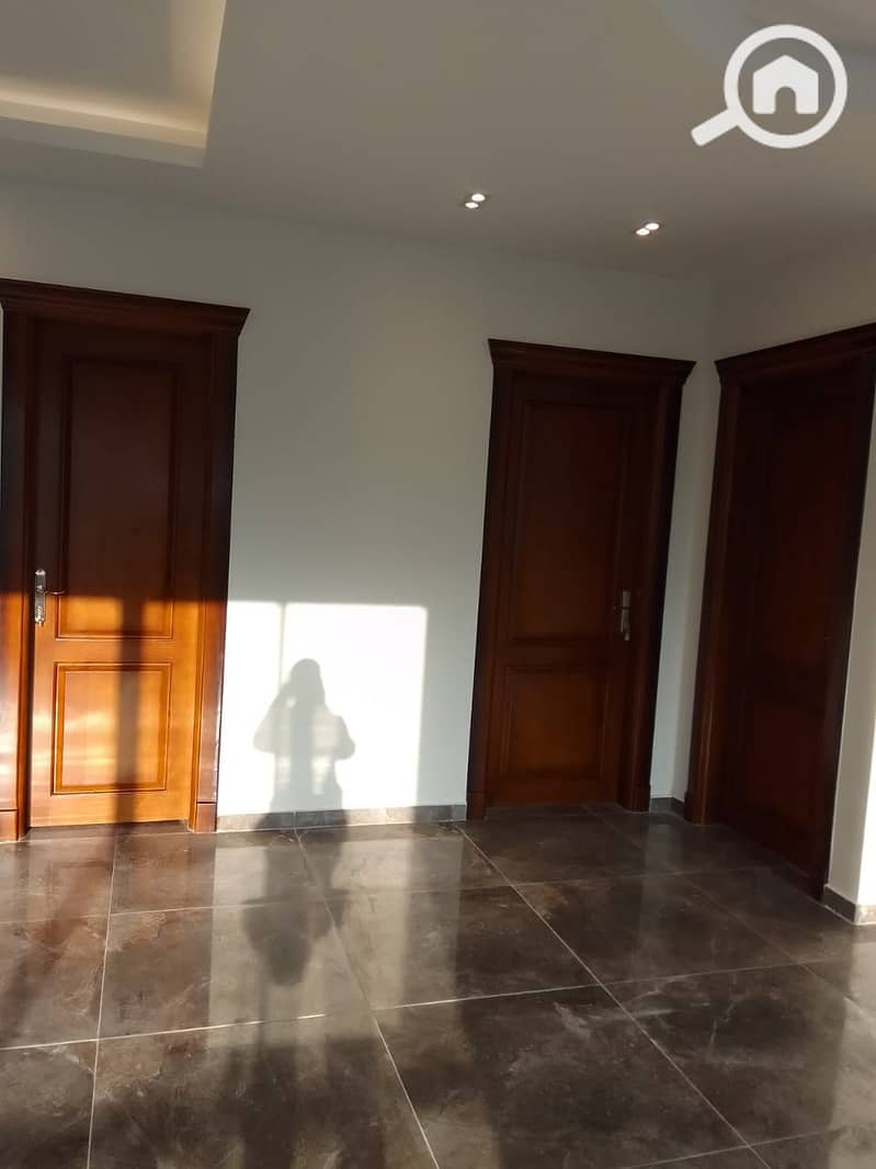 24 WhatsApp Image 2025-10-07 at 10.49. 59. jpeg