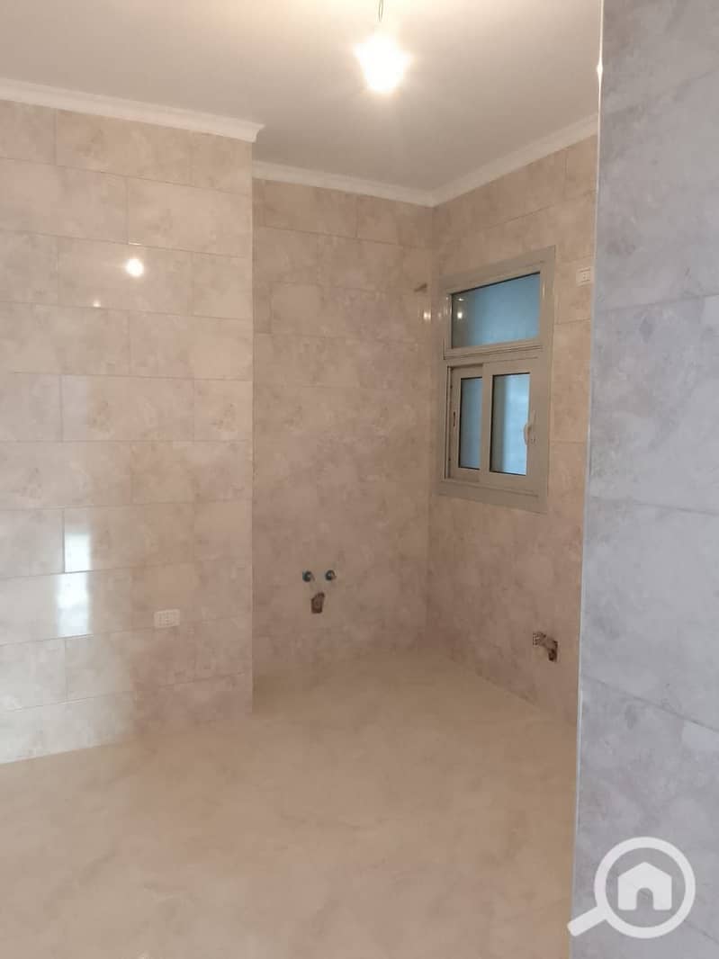 26 WhatsApp Image 2025-10-07 at 10.50. 02 (1). jpeg