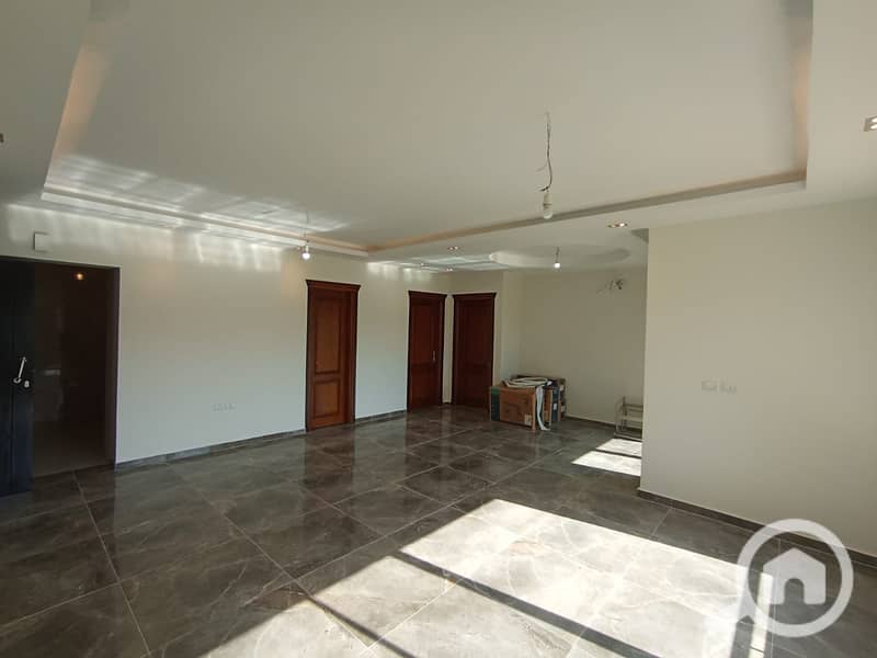 30 WhatsApp Image 2025-10-07 at 10.50. 06. jpeg